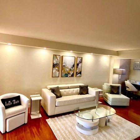 Deluxe Waterfront One Bedroom Apartment With Miami Skyline View, Free Parking 5 Mins Drive To Miami Beach Luaran gambar