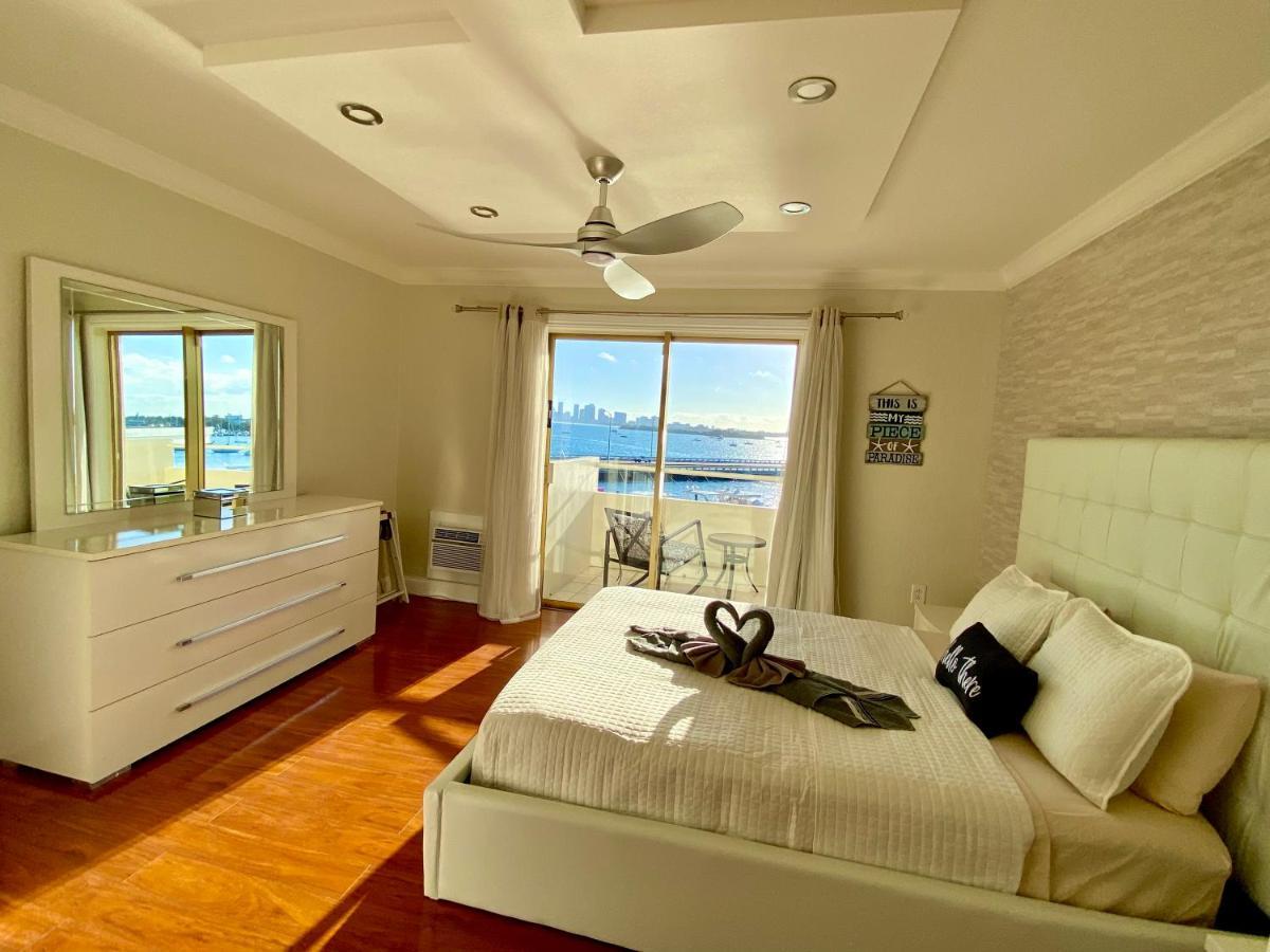 Deluxe Waterfront One Bedroom Apartment With Miami Skyline View, Free Parking 5 Mins Drive To Miami Beach Luaran gambar